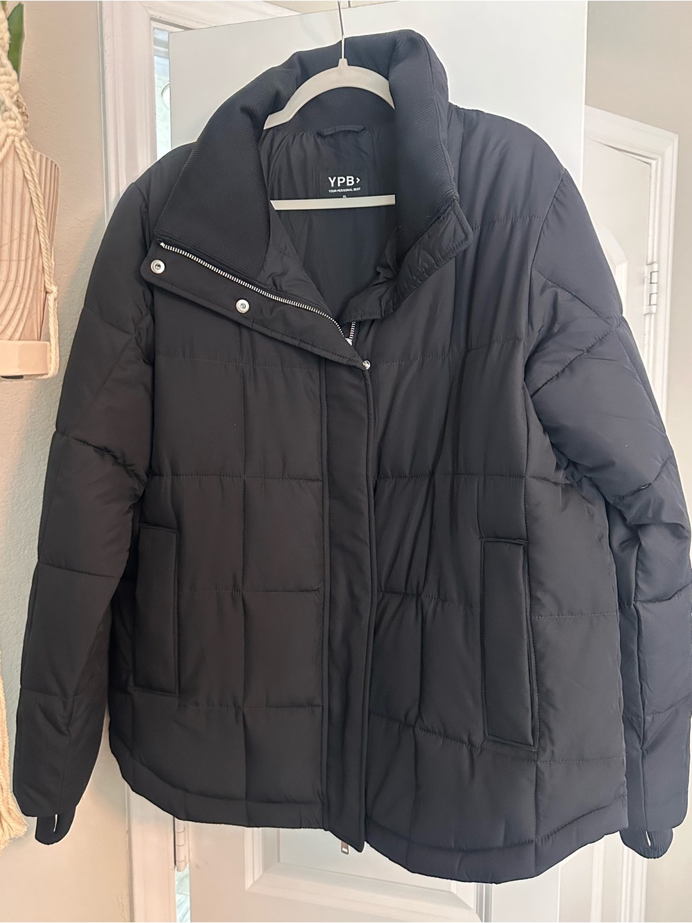 Men’s Abercrombie YPB puffer coat XL